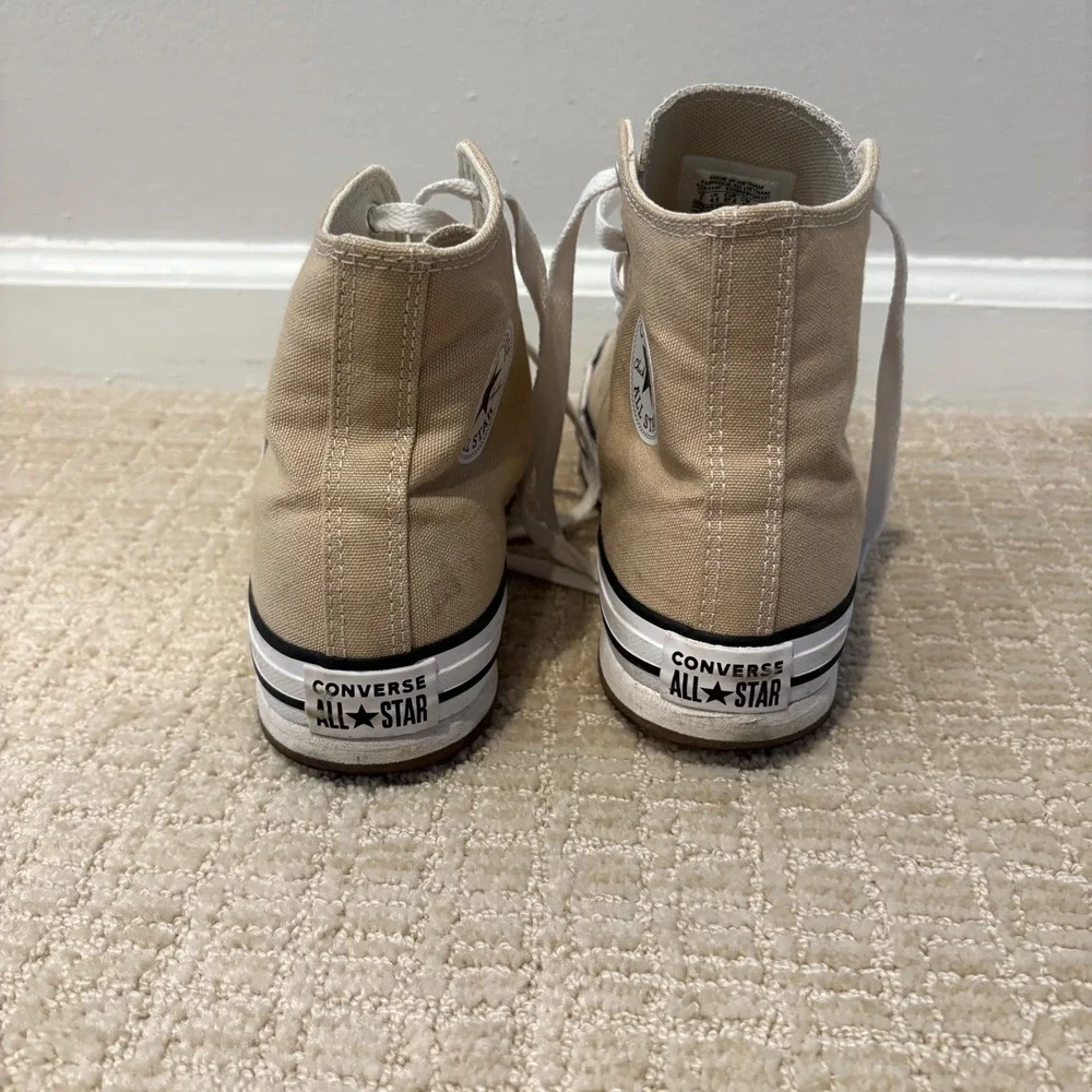 Converse Chuck Taylor‎ All Star High Top Sneakers Khaki Tan Kids Size 5 Youth